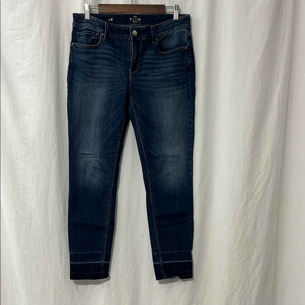 White House Black Market Blue Ankle Cropped Jeans